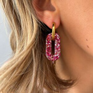 Créoles Josy Rubis interchangeables avec pampille rectangle en résine rose et fuchsia